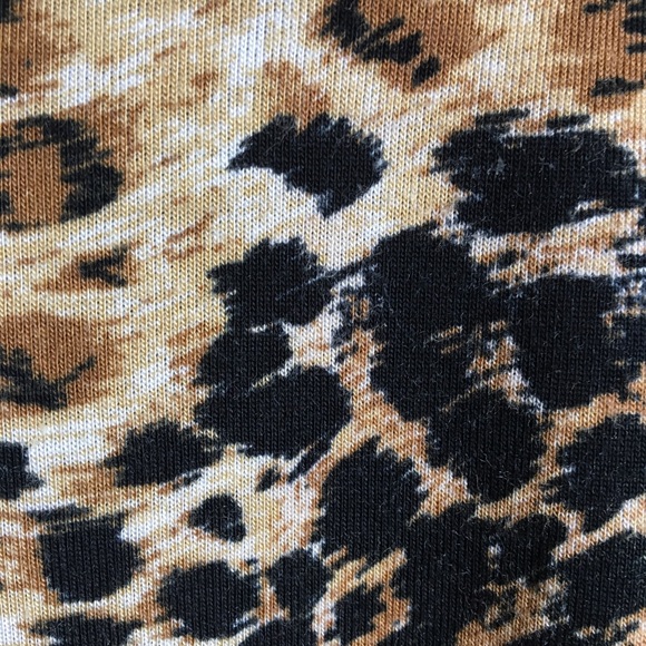 LEOPARD PRINT 3/4 SLV SHARKBITE FLOWY TUNIC SZ 1X - Picture 5 of 5